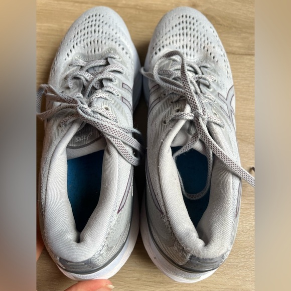 Asics Gel Kayano 28 Womens Size 9.5‎ Grey Running Shoes Sneakers - Picture 6 of 8